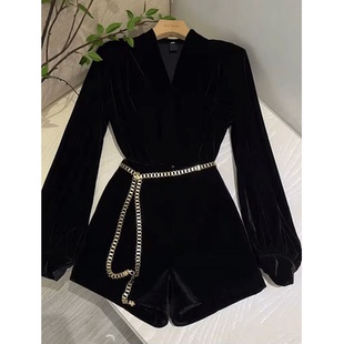 欧货黑色赫本风小香风金丝绒套装女秋冬短裤高级感小洋装两件套潮