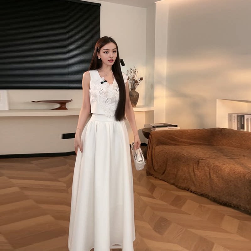 2025新款时尚白色夏季高级法式立体画上衣气质长款半身裙两件套