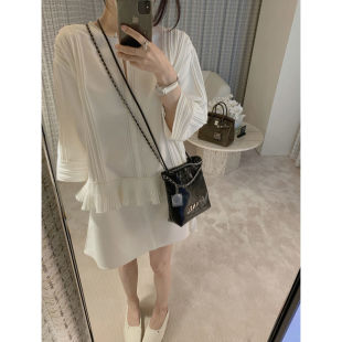 白茶里里~私服款!简约设计感压褶上衣 V领白色连衣裙高端气质