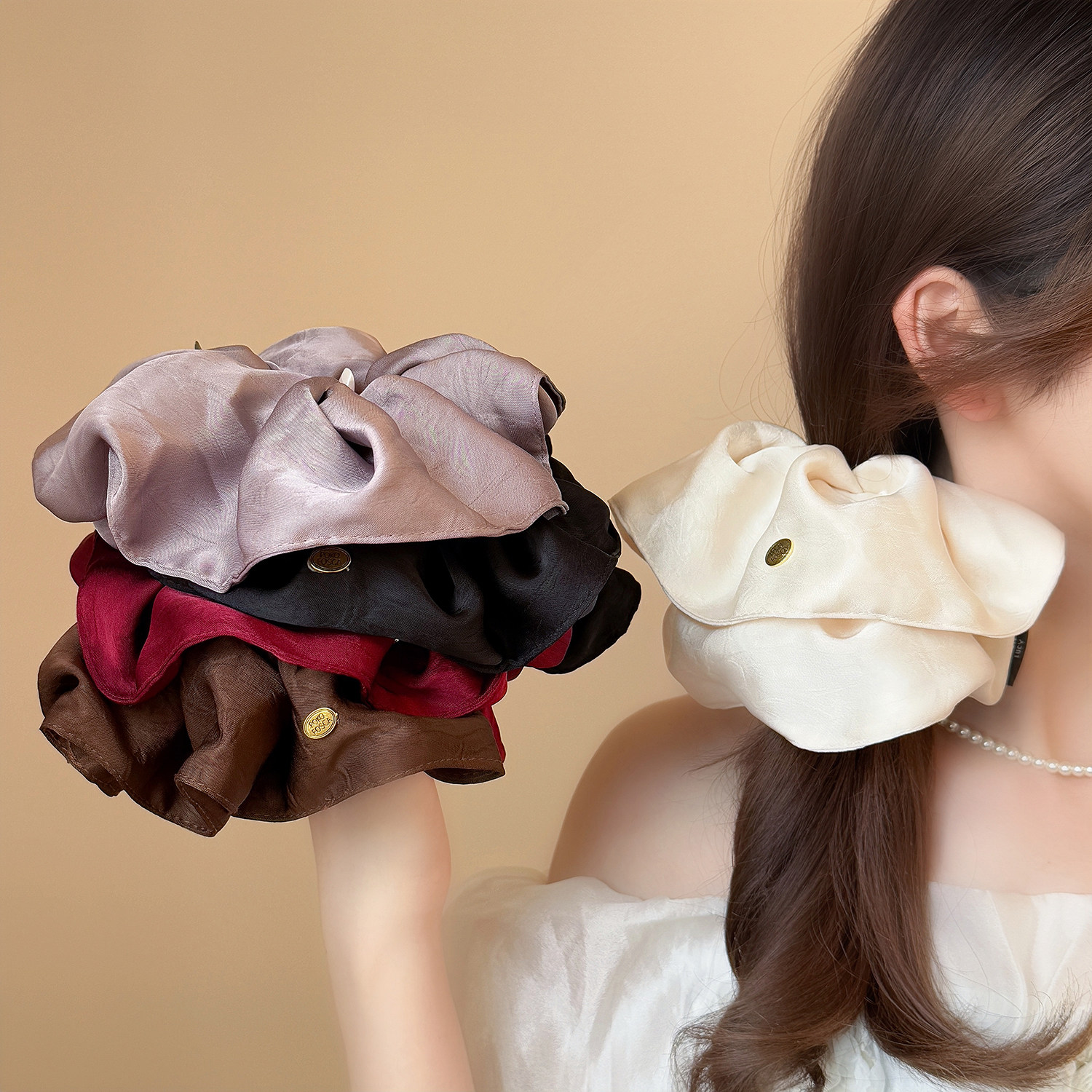 优雅简约气质金标缎面大肠发圈女2025丸子头百搭不伤发扎马尾头绳,饰品/流行首饰/时尚饰品新,发饰,淘宝优惠券,粉丝福利购,淘宝优惠卷