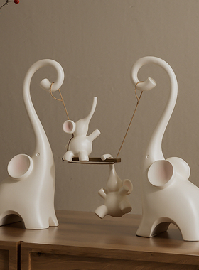 一家四口大象摆件奶油风高级感新家乔迁礼物客厅玄关电视柜装饰品