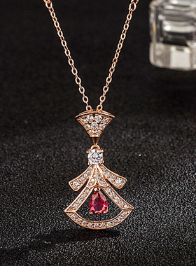 新款镀18K金大小裙子项链女轻奢气质锁骨链扇形满钻裙子项链