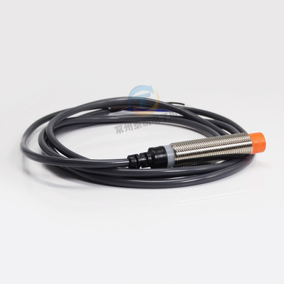 CNTD感应接近开关pnp三线常开m12传感器12v24v CJY12E-04PA ZBY