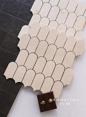 中世纪风格米色泥石马赛克浴室墙瓷砖大理石马赛克羽毛拼图背景瓷