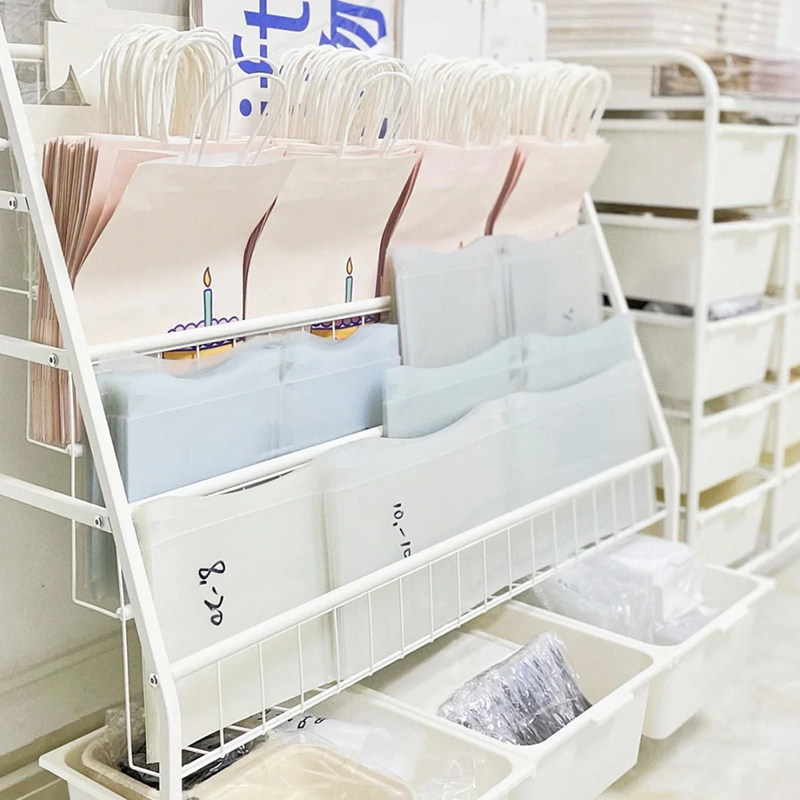 蛋糕盒围边收纳架 烘焙甜品店配件纸盒整理收纳置物架 绘本落地架