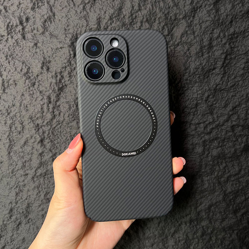 DGKAMEI适用于iPhone16Promax手机壳新款轻薄防摔碳纤维纹理黑色手全包高级感简约外壳16Pro手散热磁吸保护套