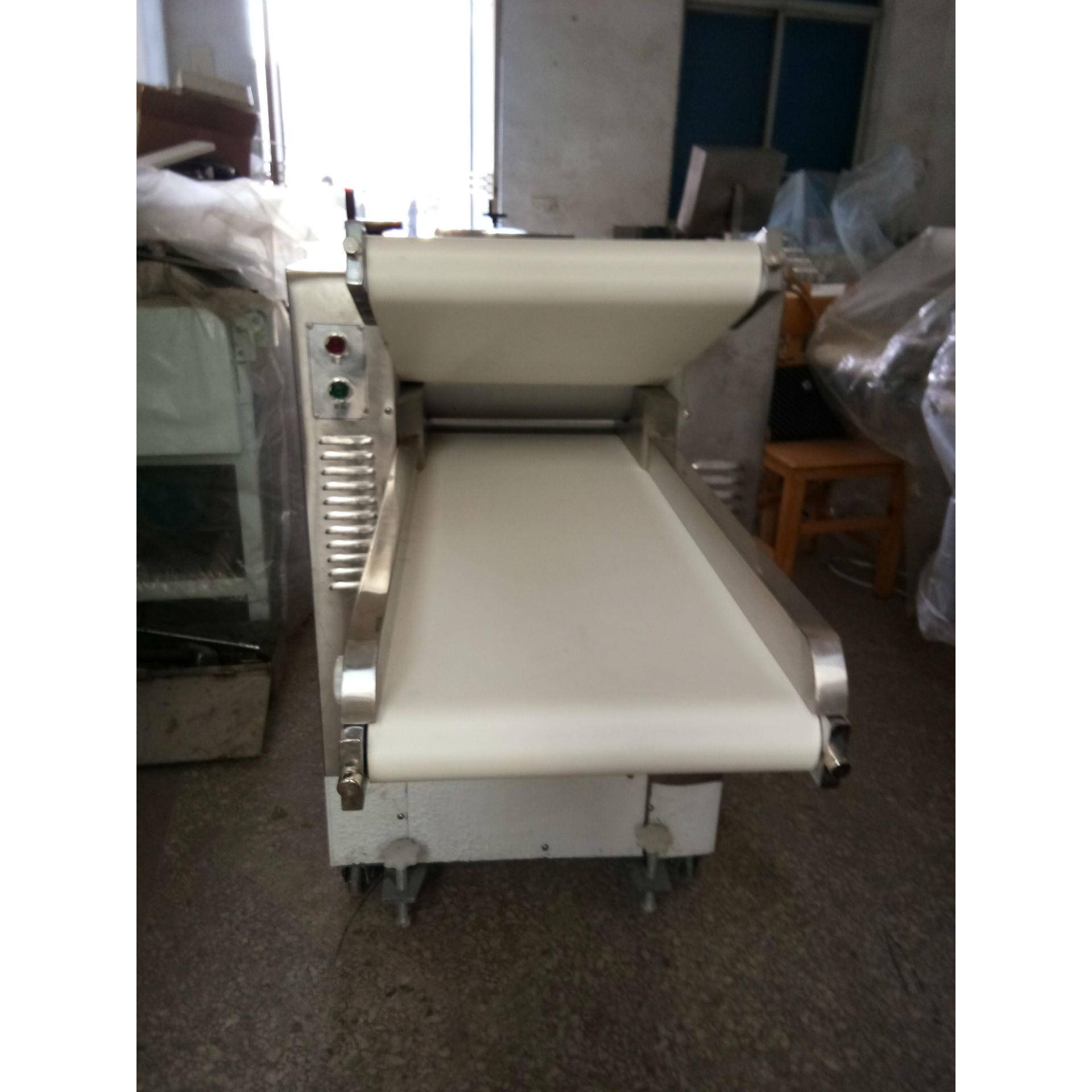 直批 各种压面机 新型全自动仿手工揉面团压面片一体机 商用压面