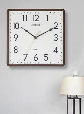 正方形静音绿色挂钟简约时尚客厅家用现代石英钟挂表卧室创意时钟