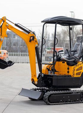 源头厂家小型液压履带挖掘机 HT18型开荒挖沟填埋多功能小挖机