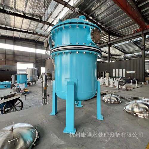 直径1200mm  碳钢衬塑15袋式过滤器内置PP滤筒液体接触部分均为PP