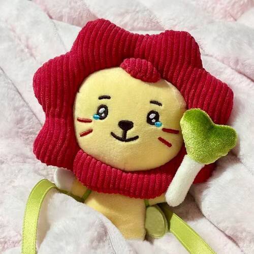 王源同款莱阳周边小哭包