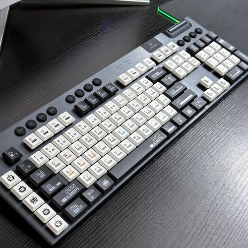 化学元素适用于罗技G913键帽