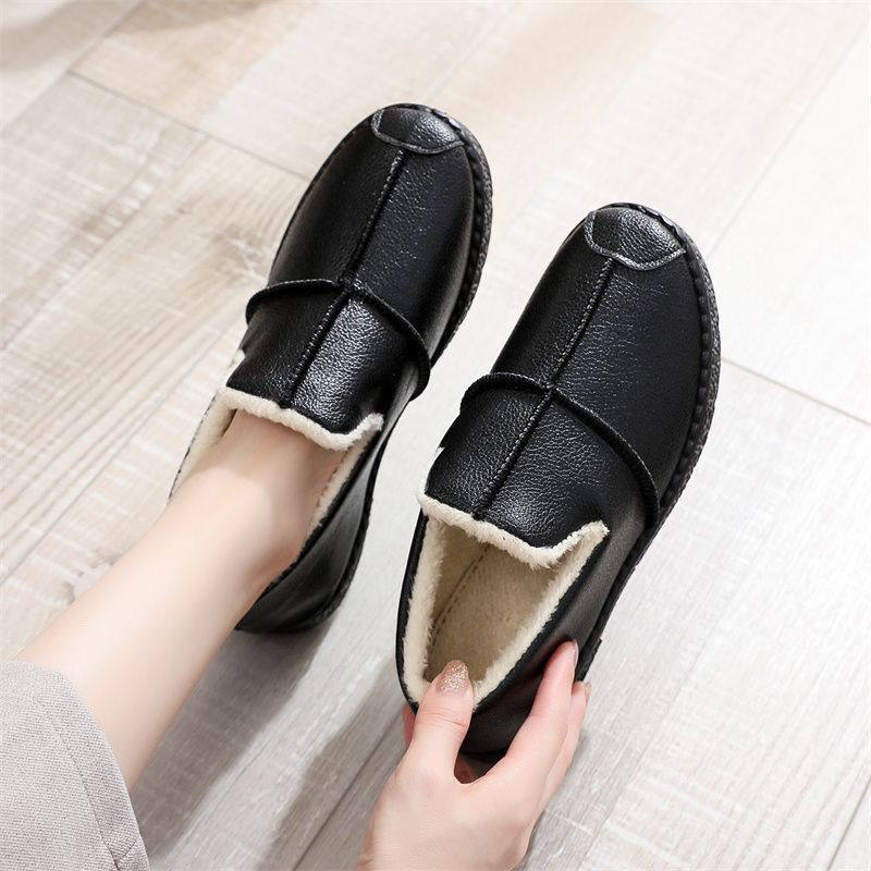 冬季加厚新款女士皮面棉鞋加绒保暖防水北京休闲防滑平底妈妈雪地