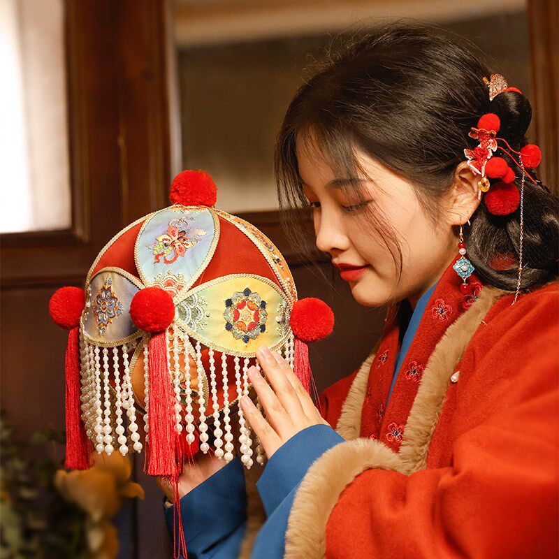 哈尼手工春节灯笼diy材料包国潮新中式传统绣球新年非遗古风滚灯