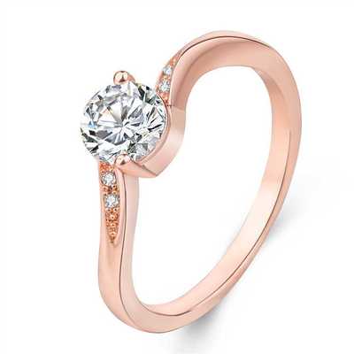 极速Moissanite Fashnion Ring Hot in Europe and America Zirco