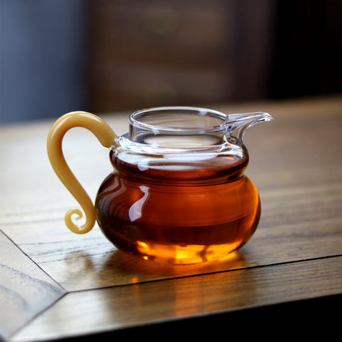 新款葫芦器型公道杯耐热玻璃茶海分茶器单个鹰嘴彩色凤尾把手公杯