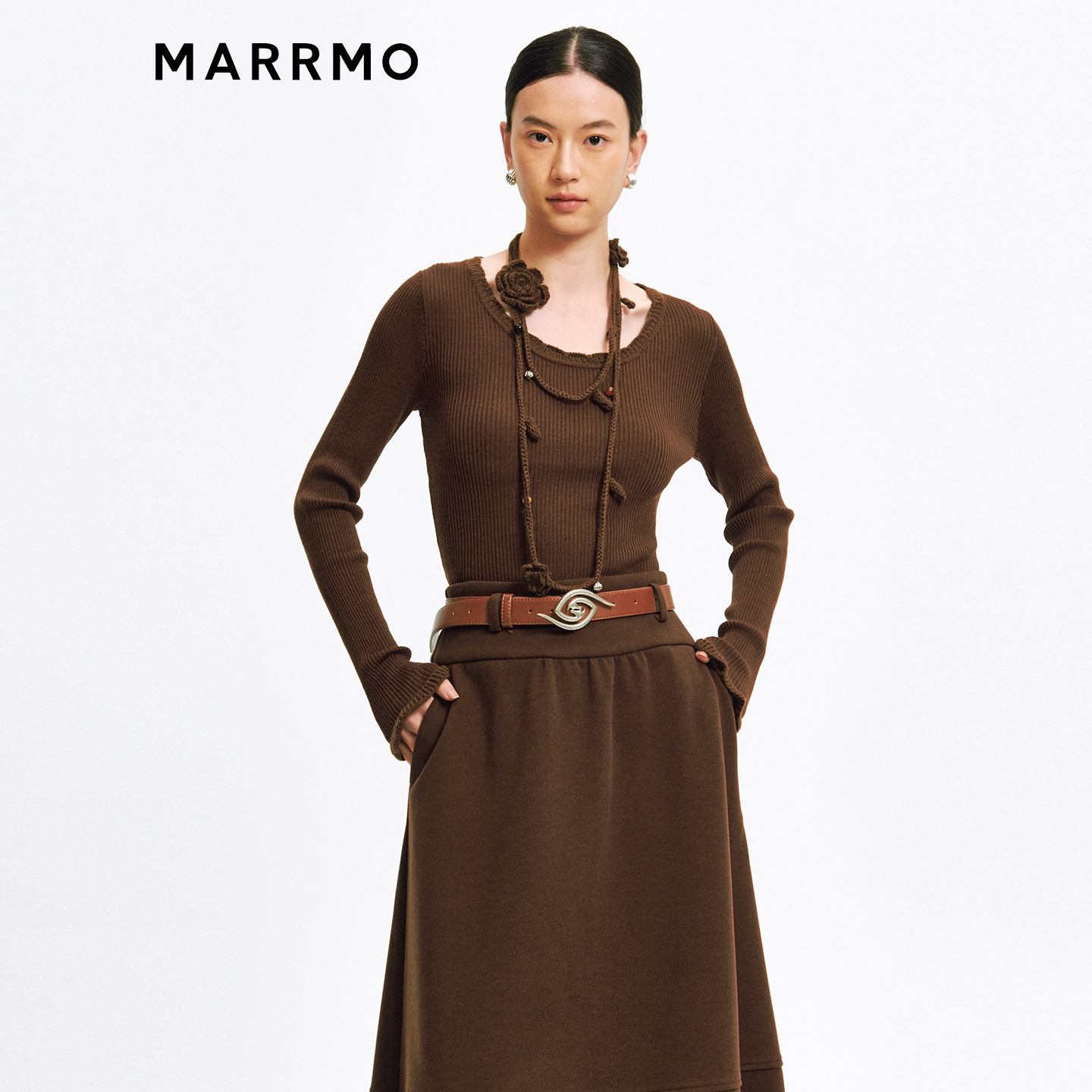 MARRMO/马髦手勾花项链U领毛衣