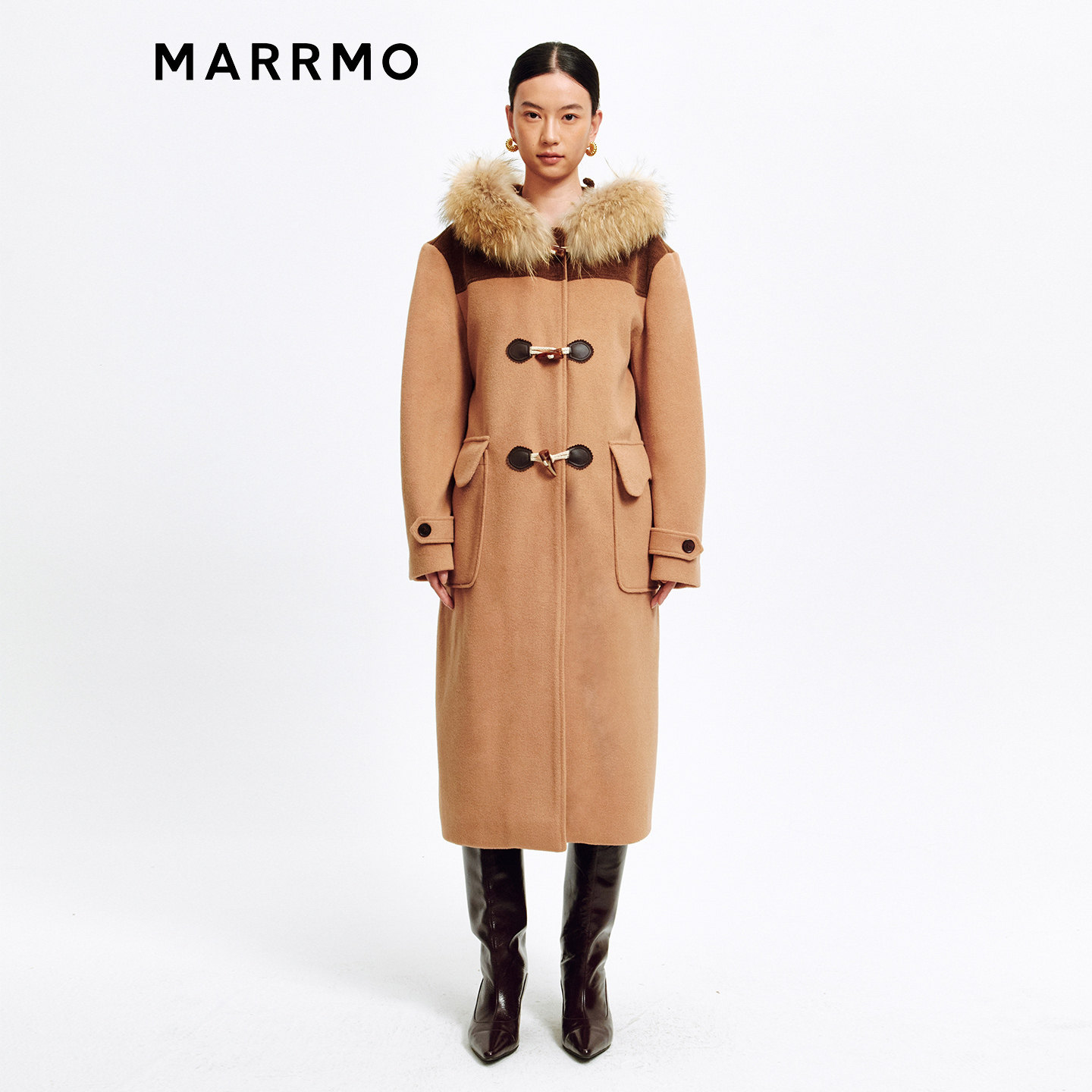 MARRMO/马髦 冬季新款复古装饰可拆卸毛领连帽大衣廓形外套