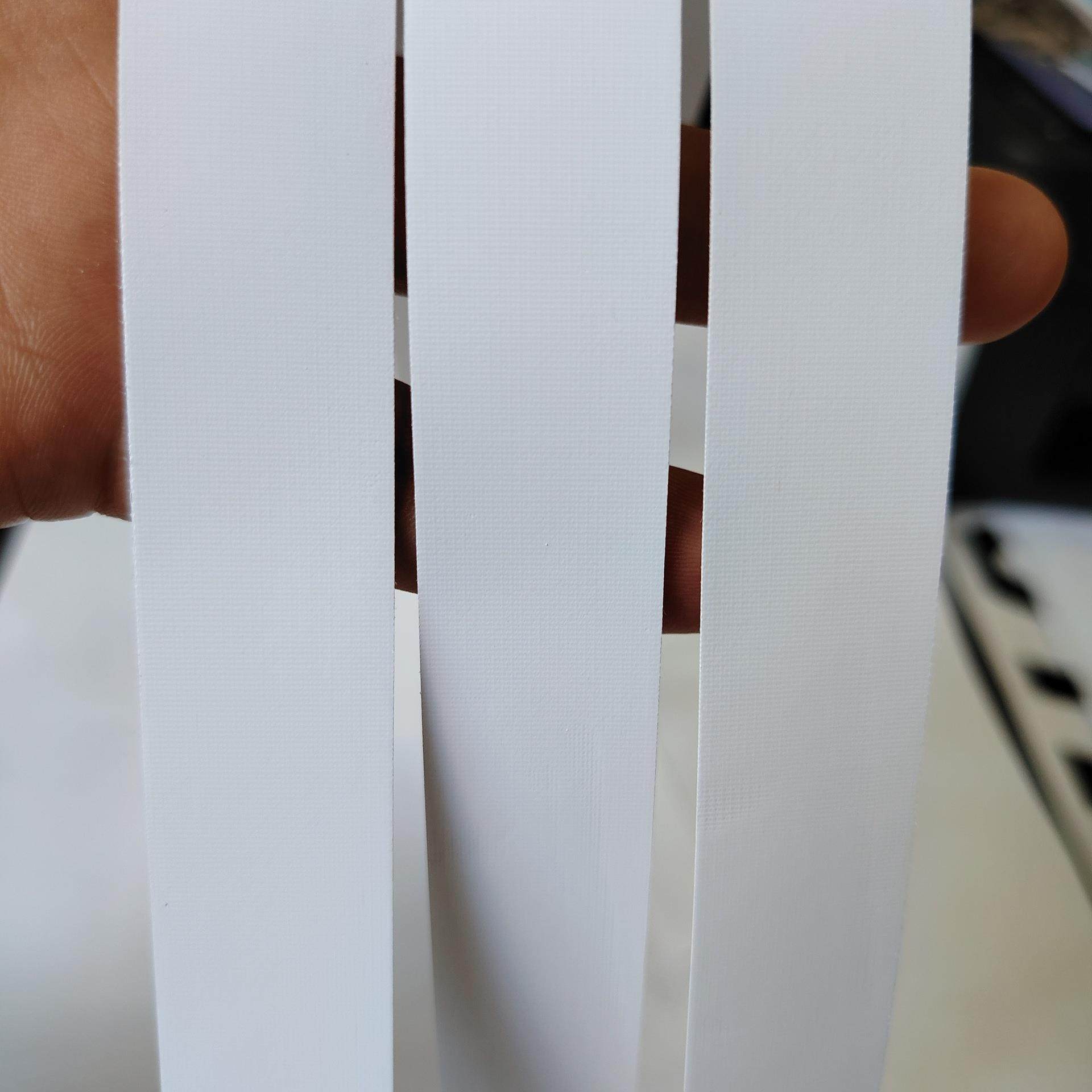 厂销厚尼龙布合成涂层带NT633滑面撕不烂空白水洗标布标商标打印