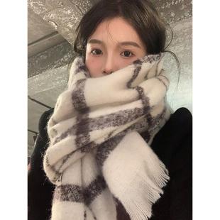 围脖女 百搭覆古保暖加厚学生新款 韩版 氛围感软糯格子围巾女冬季