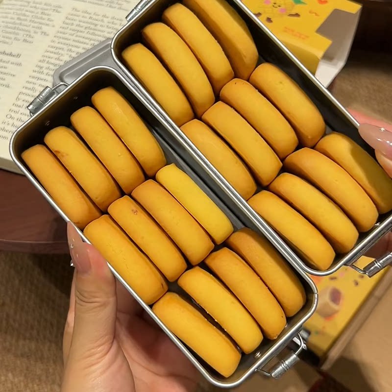 台湾师傅手艺铁盒子凤梨酥厦门风味特产零食早餐代餐食品点心糕点