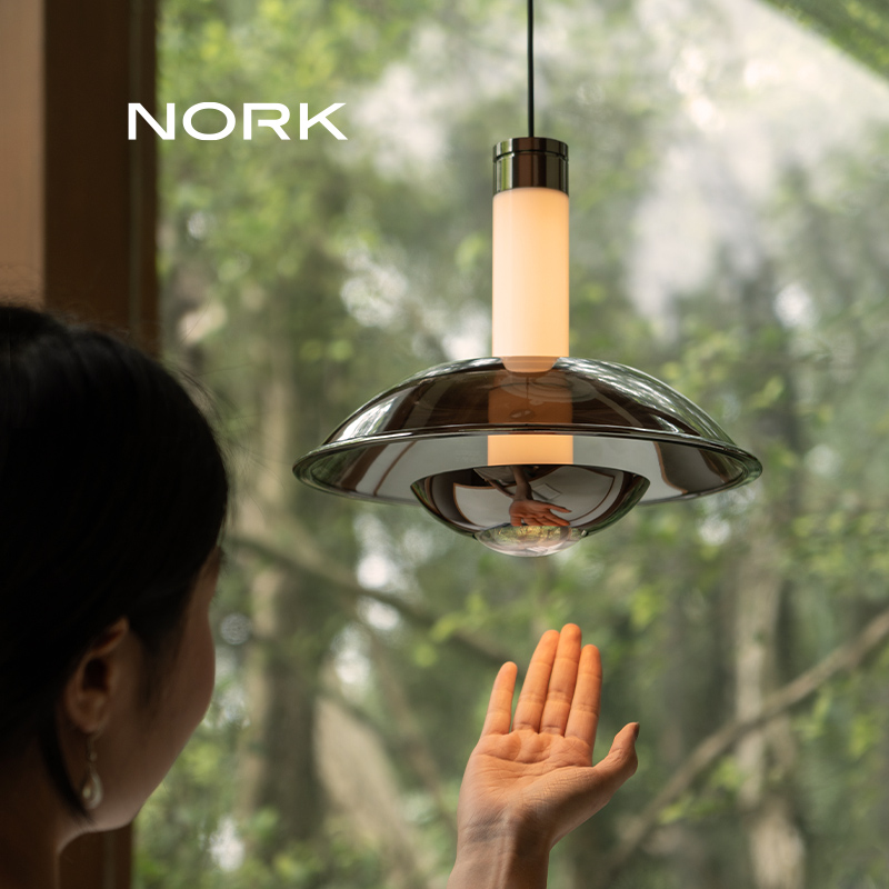 诺克夏木现代简约轻奢床头吊灯