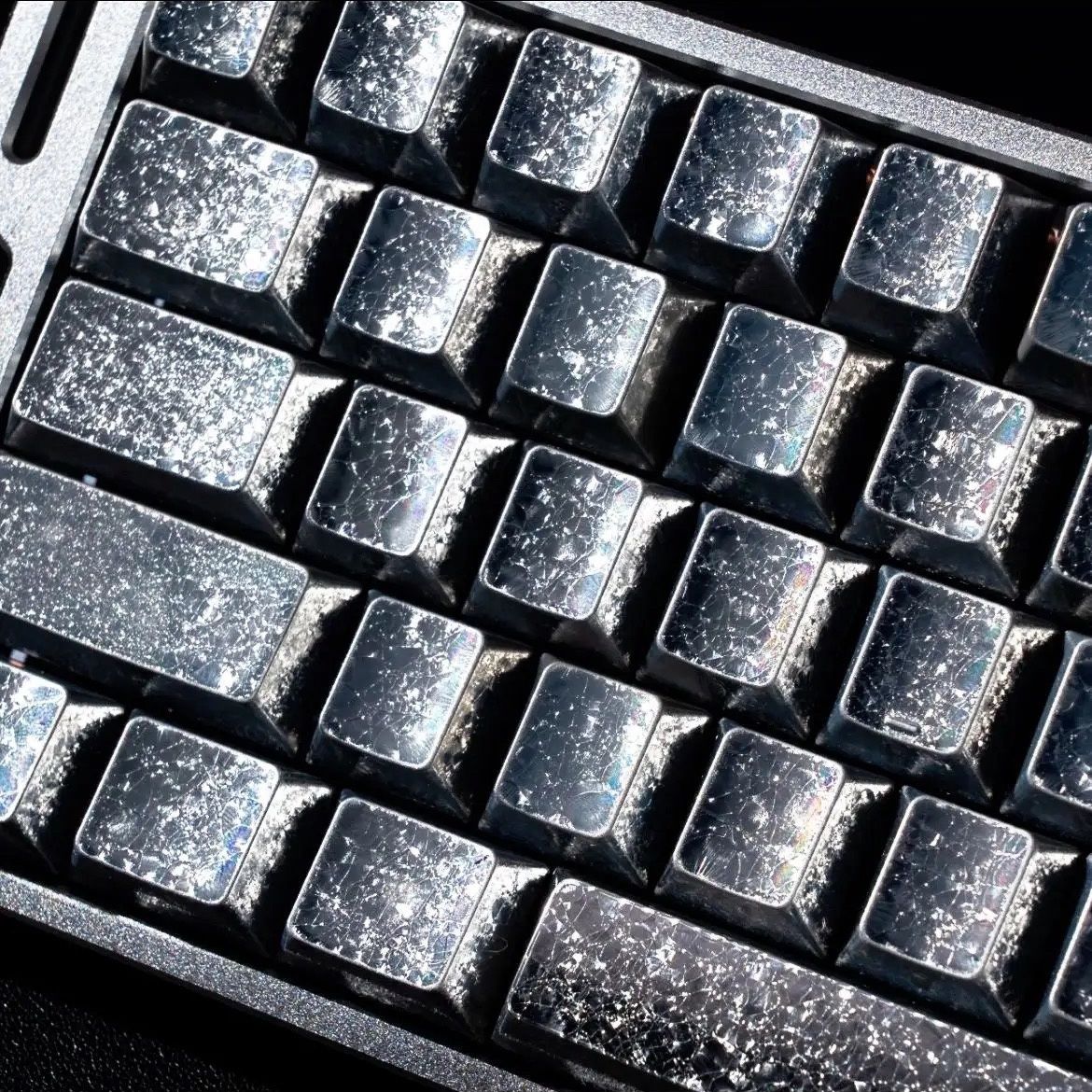 XVX银色冰霜键帽金属质感键盘帽原厂客制化侧刻透光冰晶wooting60