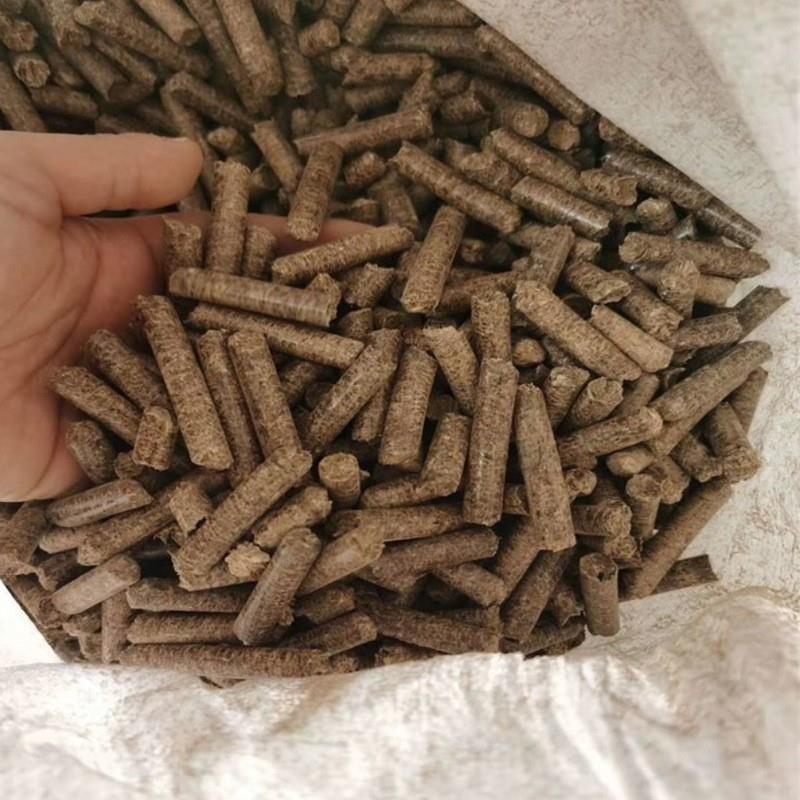 杂木燃烧颗粒锅炉燃料木屑锯末燃烧颗粒酒店采暖炉取暖木颗粒