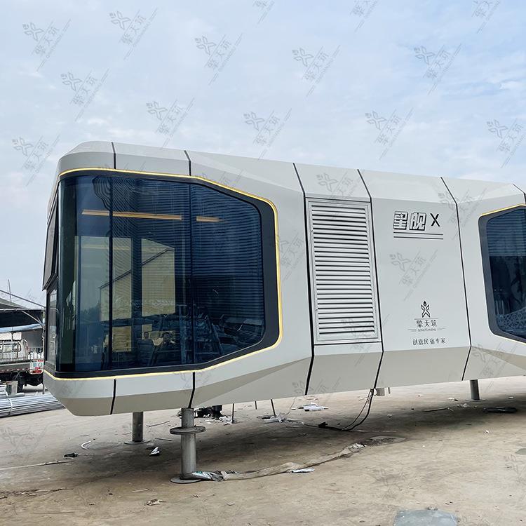 网红特色移动流浪仓房屋户外露营民宿轻钢龙骨智能太空舱酒店