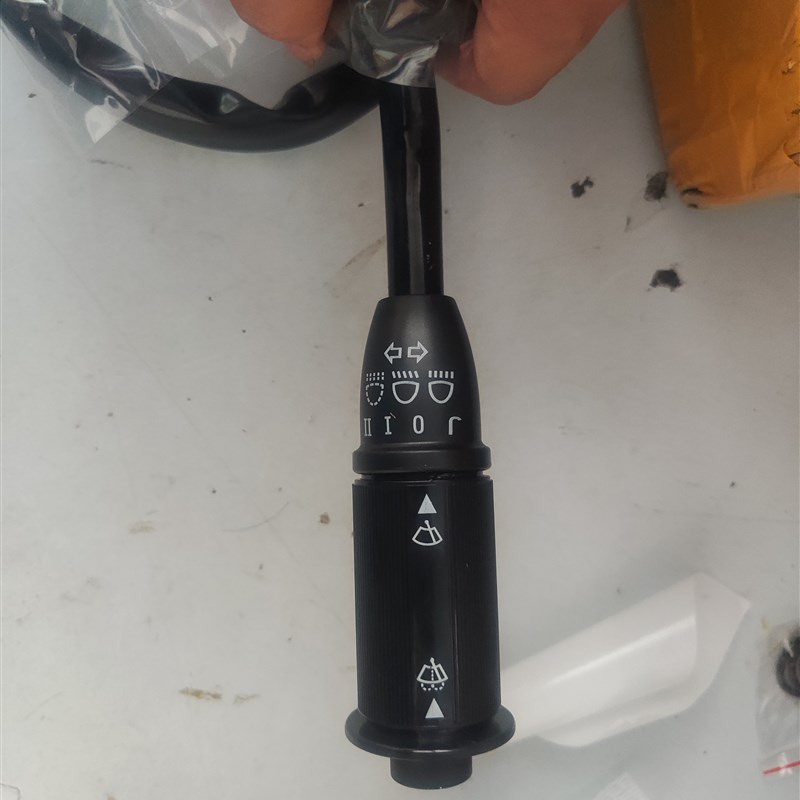 徐工吊车配件组合开关16D25E20B转向雨刷开关 远近灯开关