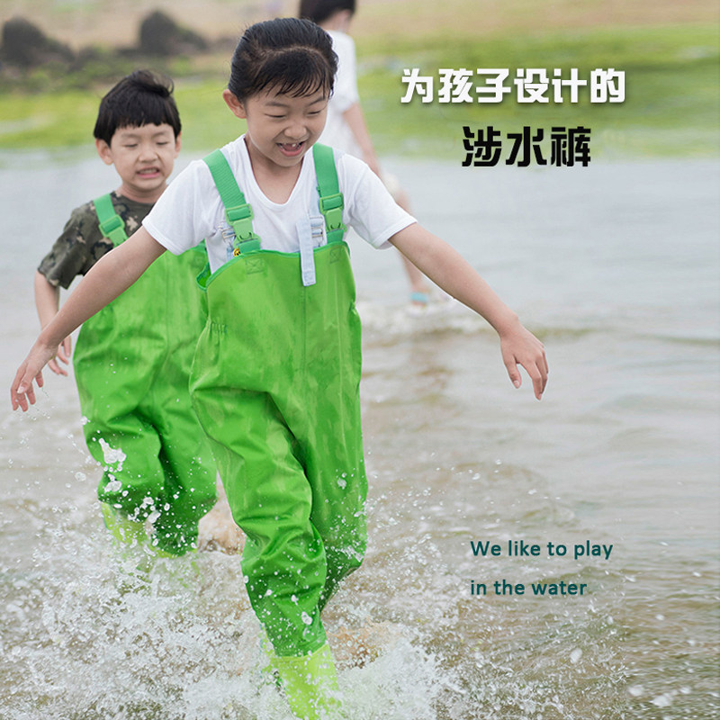 儿童玩水裤 男女童连靴背带雨裤雨鞋 幼儿园防水下水裤赶海涉水裤