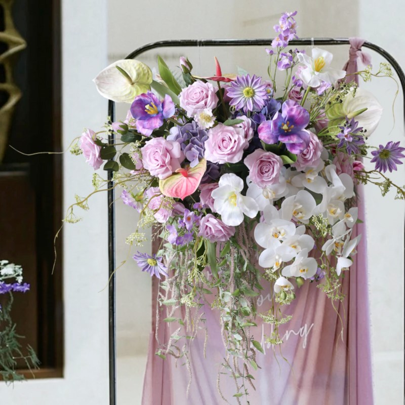 高级紫讲台花束仿真花艺装饰婚礼主持台挂花演讲主席宴会布置假花图片