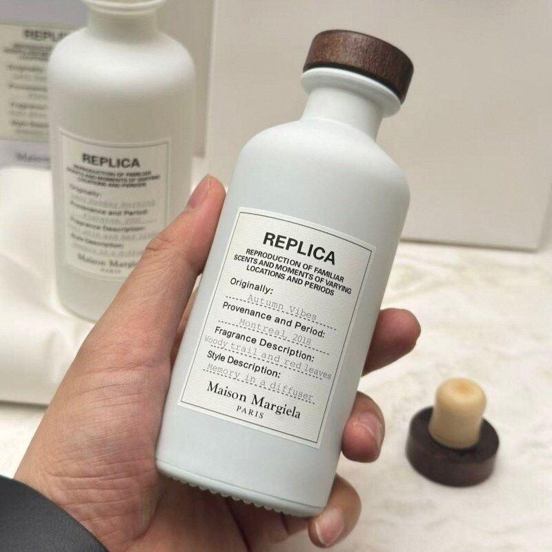 正品现货送礼甄选无火藤条香薰家用持久扩香高级香氛香水摆件