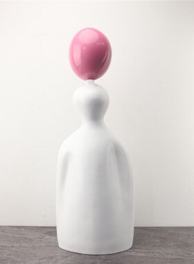 简约创意白人粉球树脂人u物摆件卧室客厅玄关办公室家居工艺品