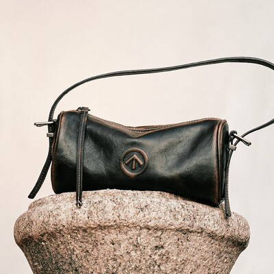 仅亏一天新款GL箭头包25年焦木