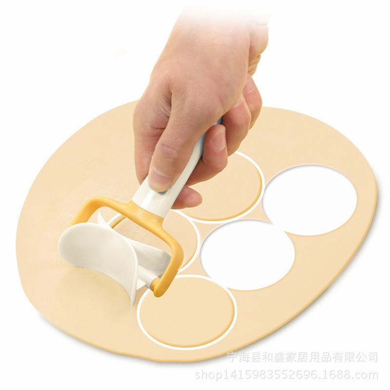厂家手推切饺子皮模具 饺子器饺子切皮器点心皮切刀 厨房工具