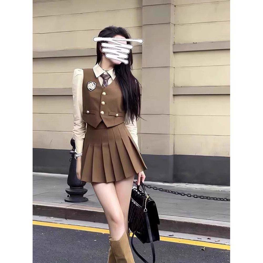 韩剧学院风复古套装女春秋小个子英伦西装马甲衬衫百褶裙jk三件套