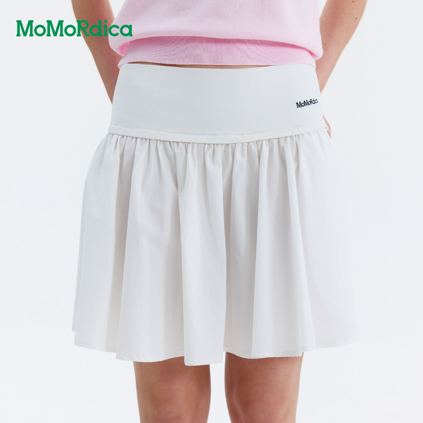 Momordica高腰防走光A字短裙女26夏季显瘦蓬蓬裙黑白两色百搭款