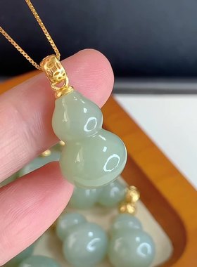 新款实拍天然和田玉石晴水山料葫芦立体吊坠晴水和田玉厂家源头货