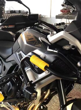 极速适用凯越525X 500X 400X 改装保险杠防R摔块 护杠黑色保护胶