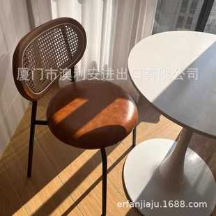 北欧藤编餐椅家用实木靠背椅现代简约轻奢咖啡椅书椅休闲洽谈椅子