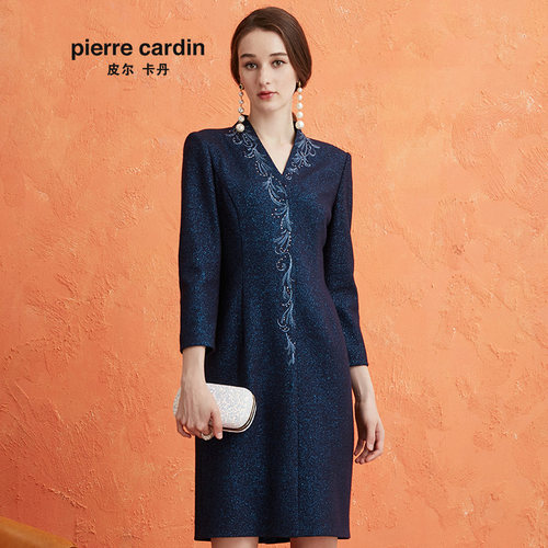 皮尔卡丹女装2020冬季V领连衣裙