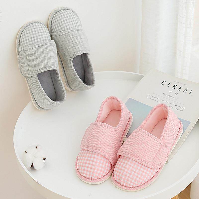 春秋产后棉拖鞋产妇防滑软底包跟棉鞋秋冬加厚格子搭扣外穿月子鞋
