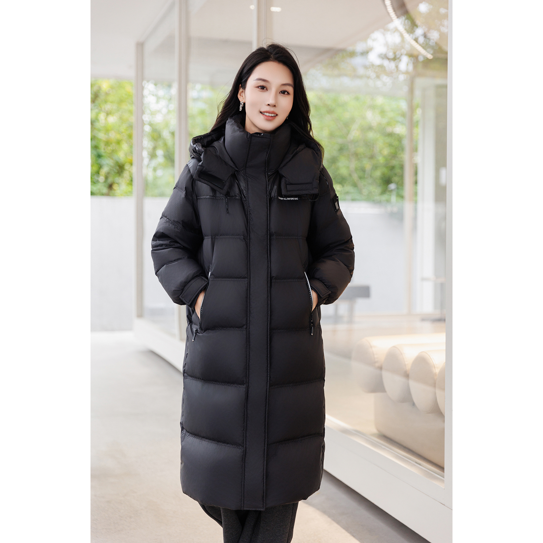 厂家直销老钱风防风保暖双插袋显瘦连帽立领长款90羽绒泡芙羽绒服