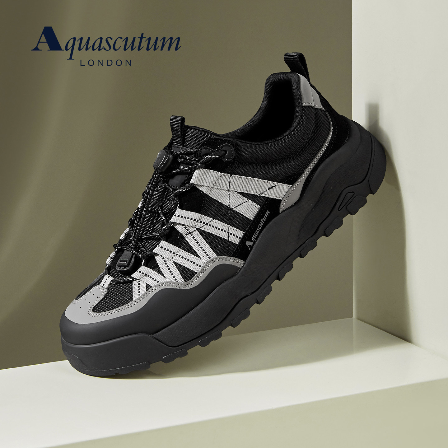 Aquascutum雅格狮丹男鞋秋季2026新款户外休闲鞋防撞厚底工装鞋图片