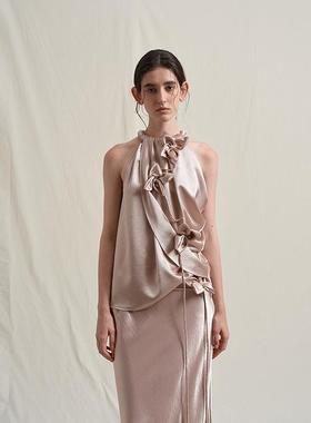 【折扣价】TENSO甜颂水波纹缎面挂脖上衣女夏丁达尔穿搭立体花背