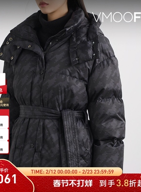 【折扣】Perfect Moment 女秋冬连帽配腰带软壳面料羽绒外套