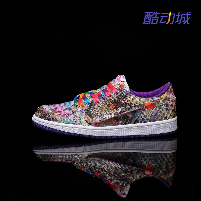 Nike耐克 【定制球鞋】Air Jordan1炫彩蟒蛇皮蛇年刺绣情侣款潮鞋