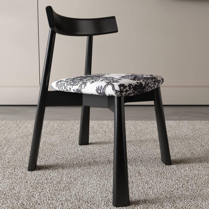 实木餐椅北欧家用餐桌靠背椅子意式极简中古设计师黑色家居凳子