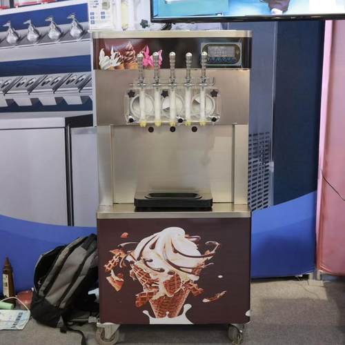 2025优泰新款火热上市5头雪糕圣甜品店蛋糕店slush软冰淇淋机